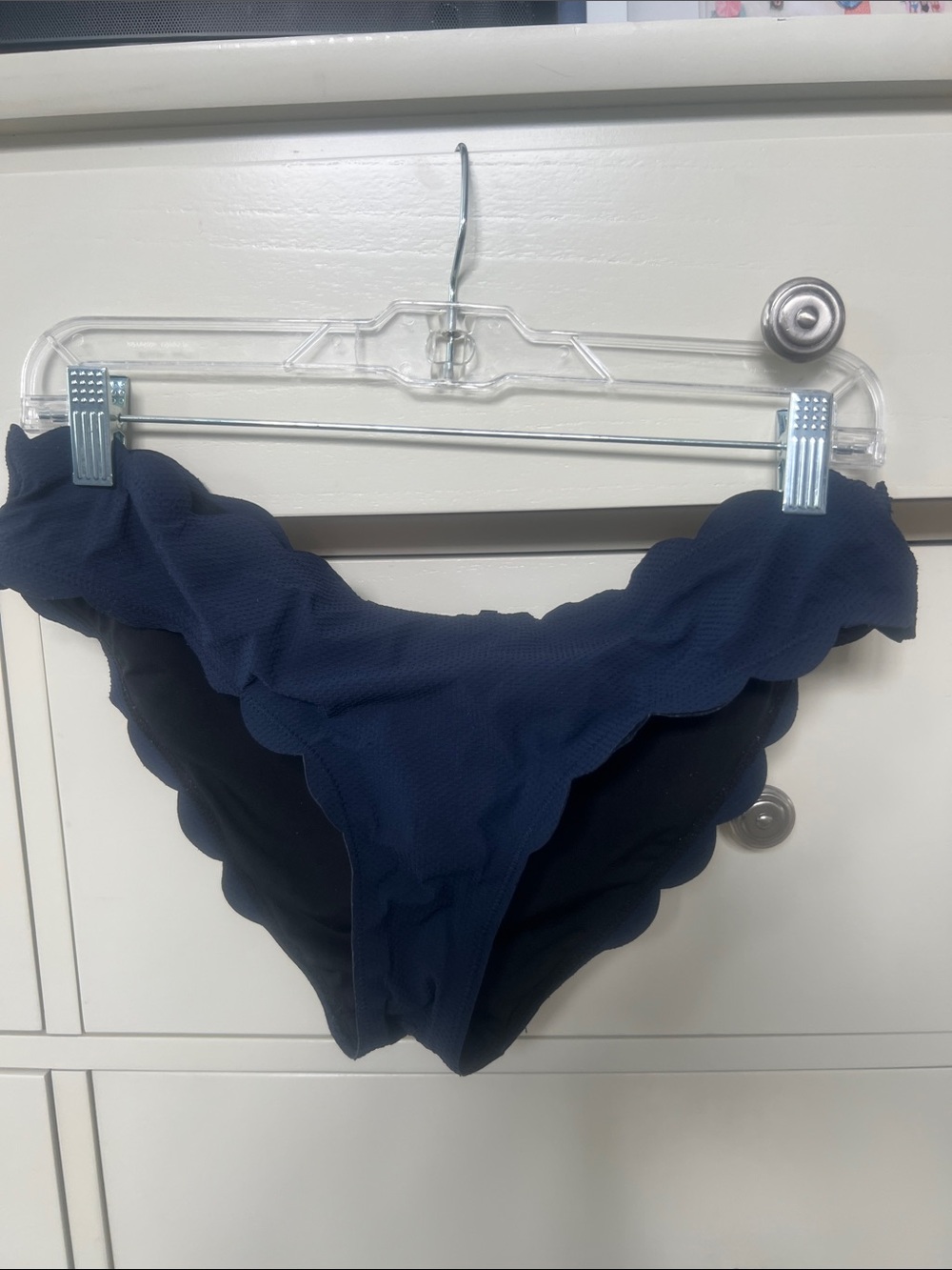 J.Crew navy blue scallop bikini edge bikini bottom medium